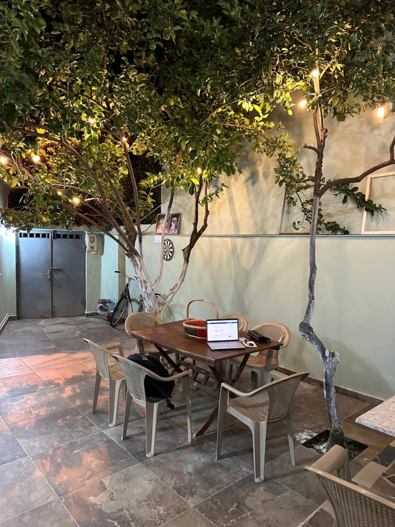 Tirana Lemon Breeze Hostel 外观 照片