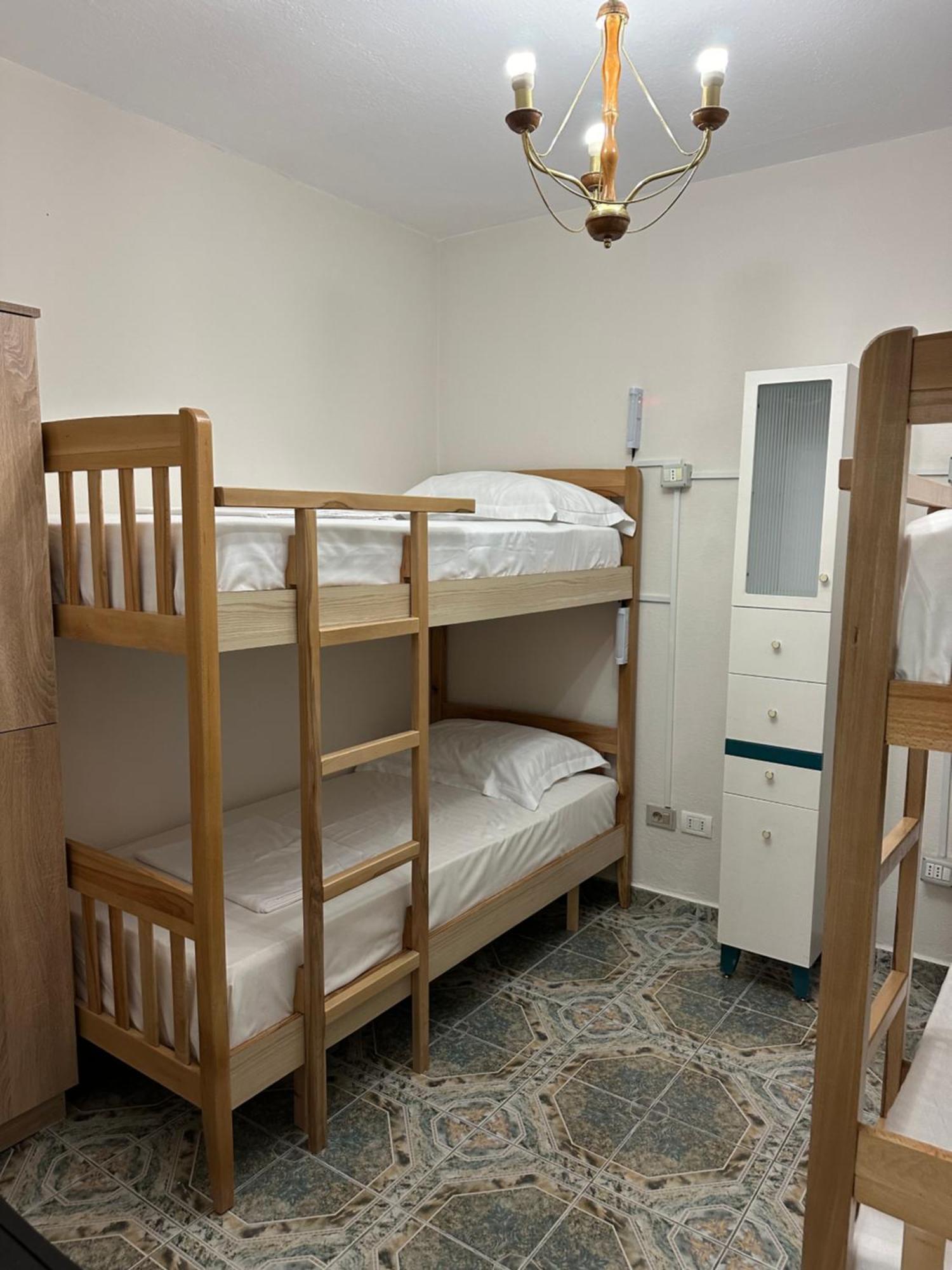 Tirana Lemon Breeze Hostel 外观 照片