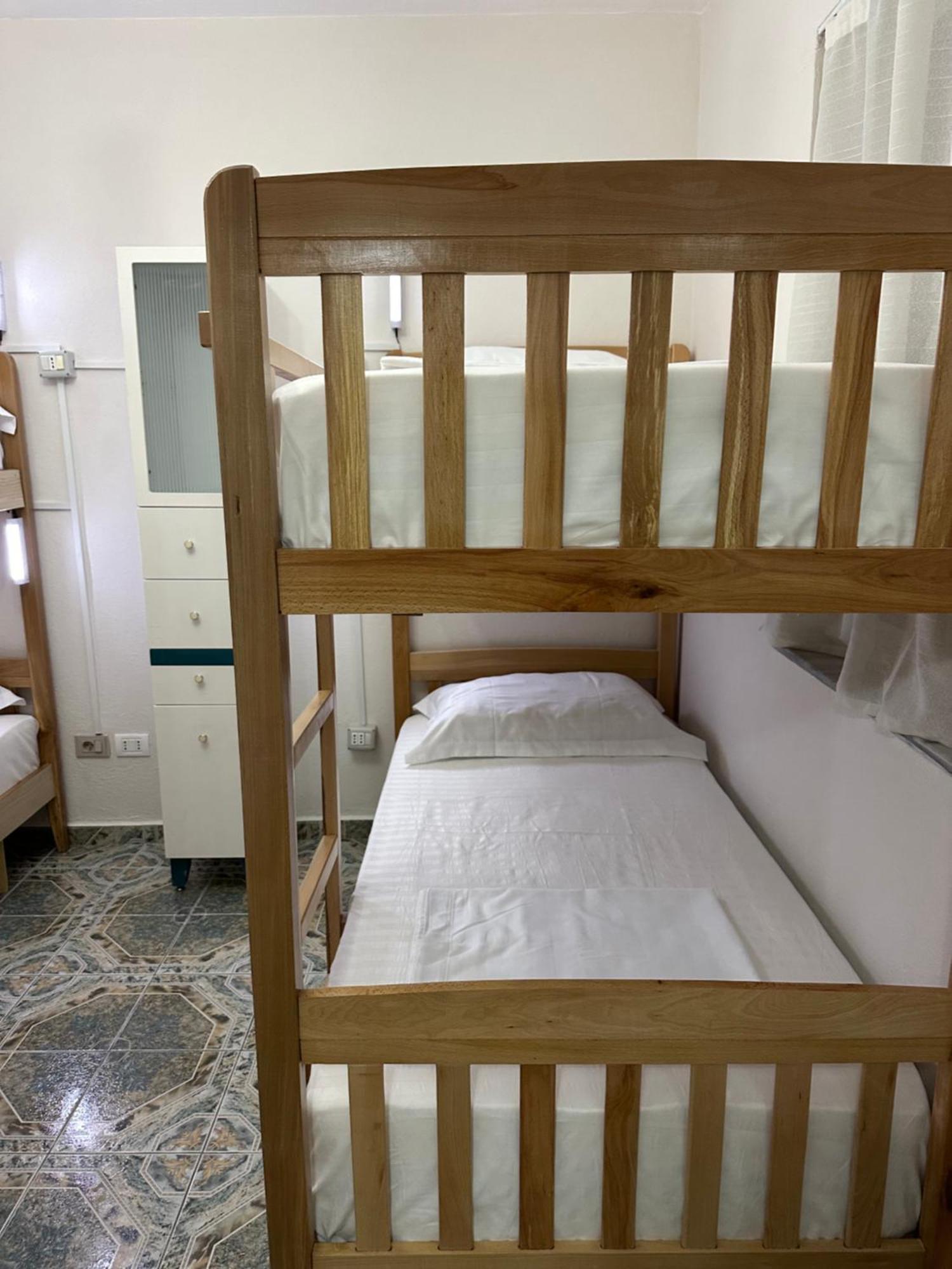 Tirana Lemon Breeze Hostel 外观 照片