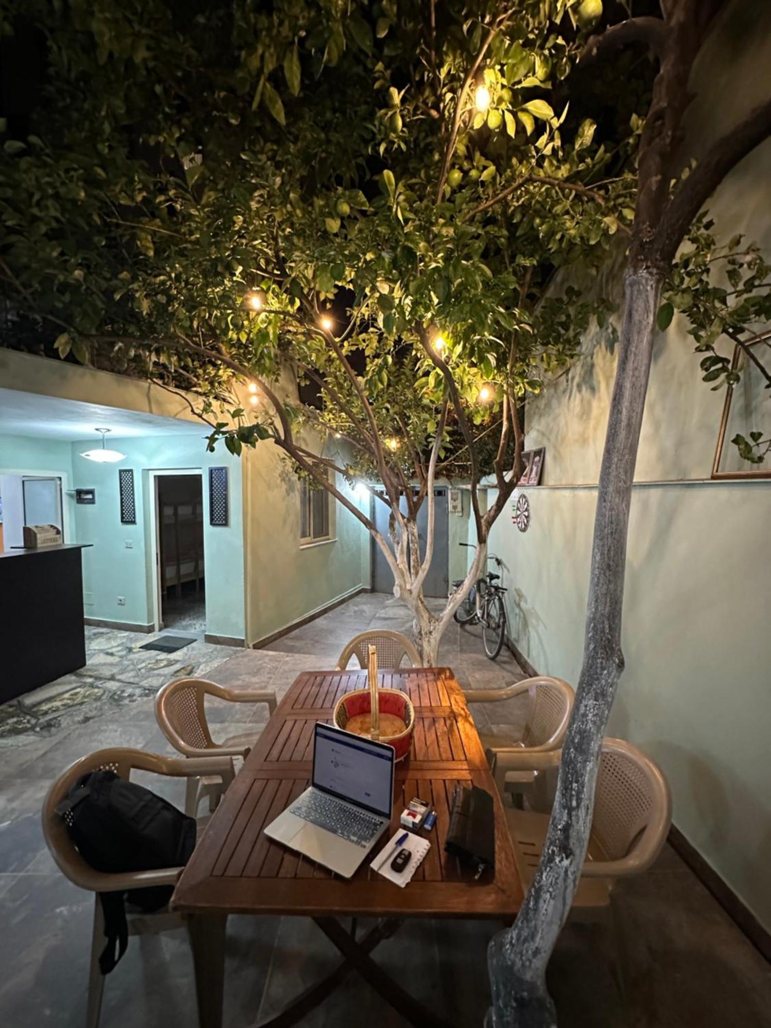 Tirana Lemon Breeze Hostel 外观 照片