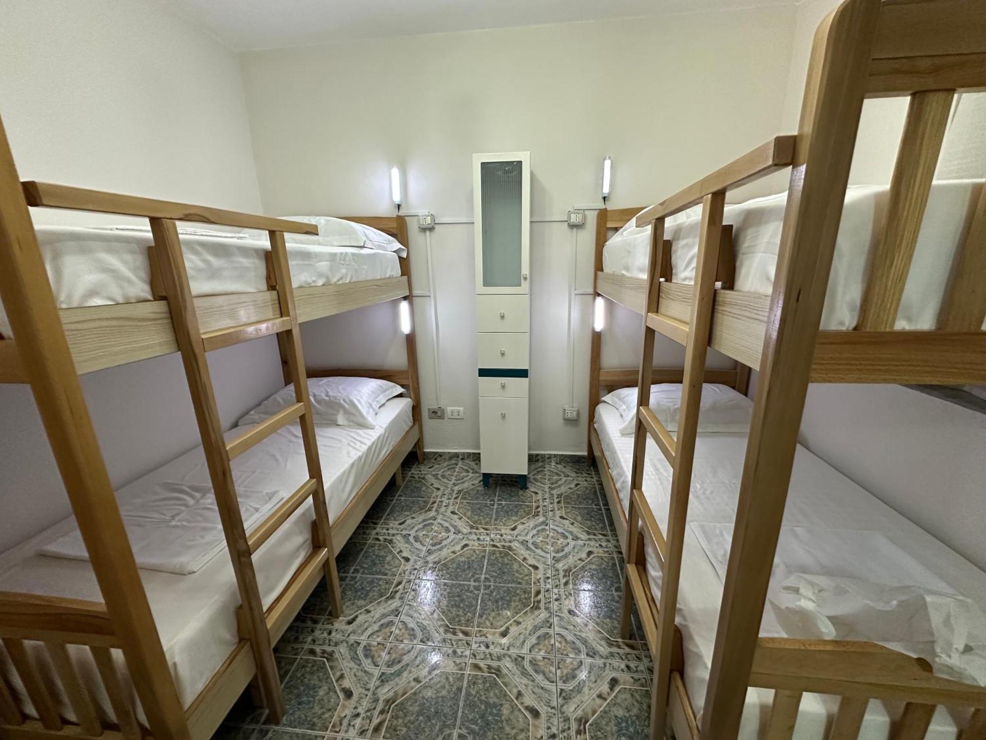 Tirana Lemon Breeze Hostel 外观 照片