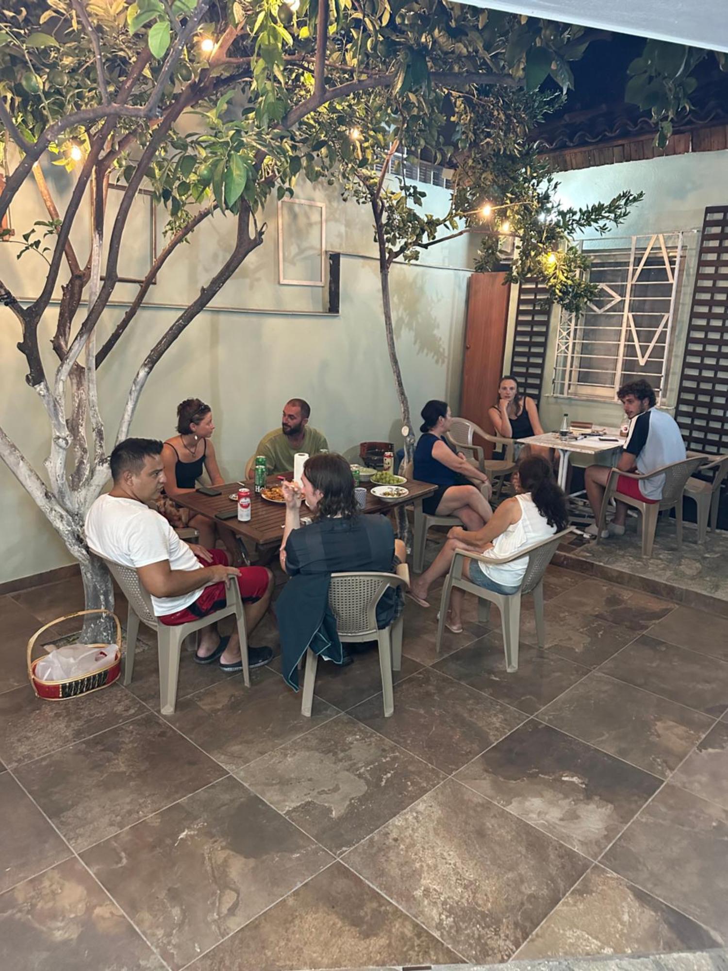 Tirana Lemon Breeze Hostel 外观 照片