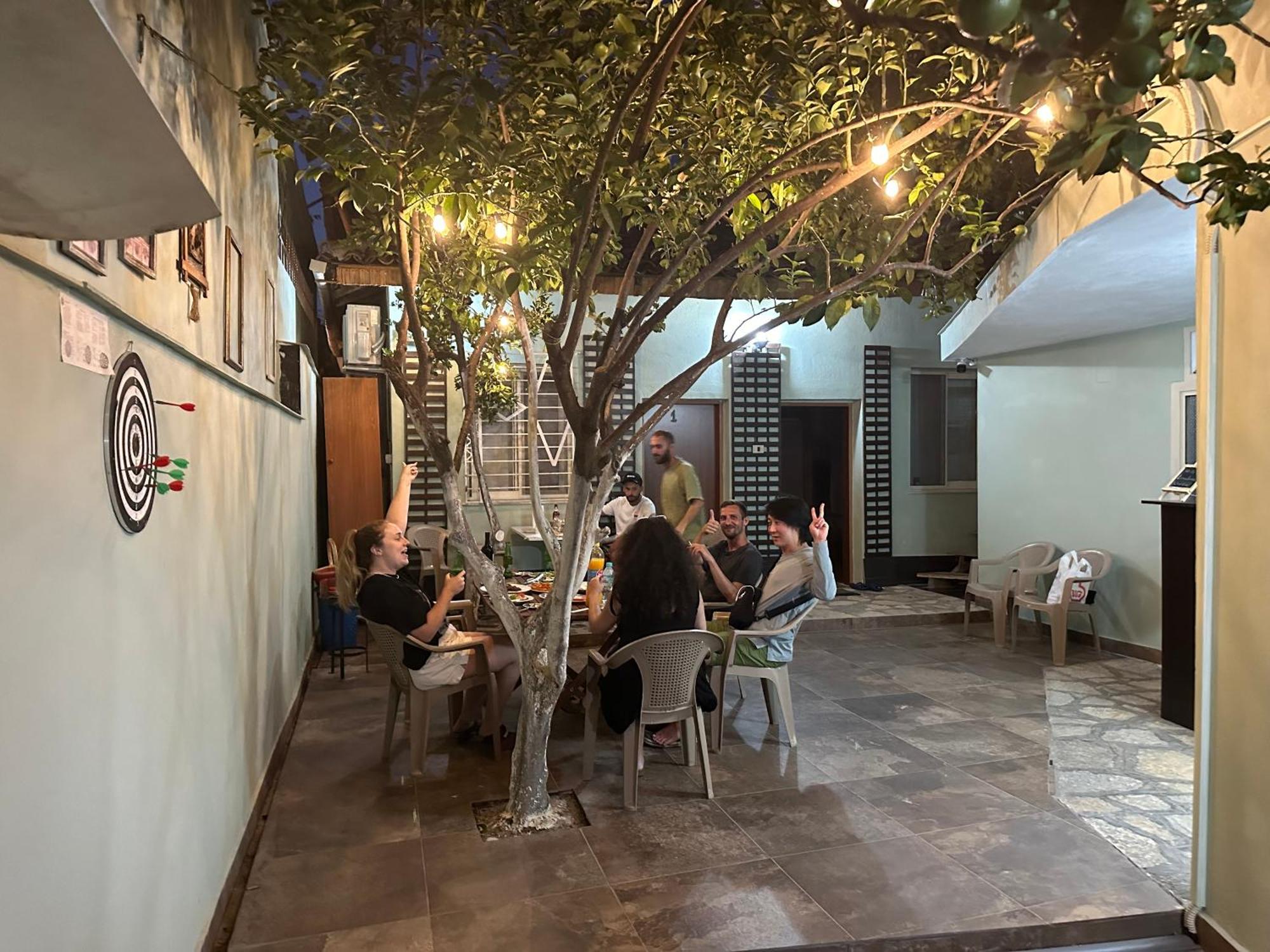 Tirana Lemon Breeze Hostel 外观 照片